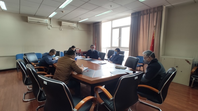 中心在廣大青年中部署開展“在戰(zhàn)疫中感悟，在希望中成長”征文演講等系列活動(dòng)